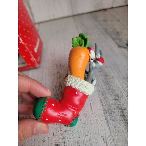 Matrix 1998 Bugs Bunny stocking carrot ornament Xmas - Picture 5 of 6